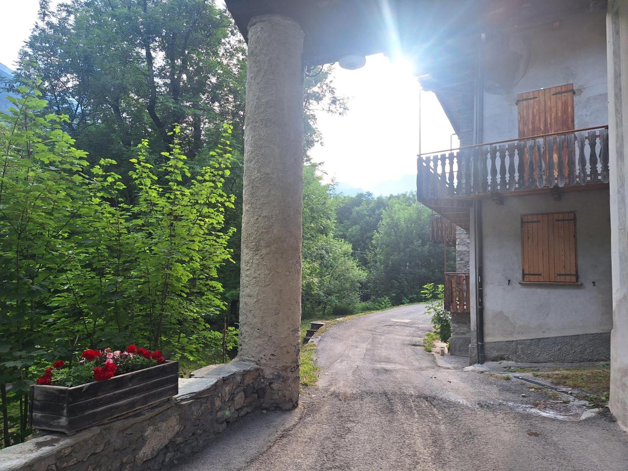 Appartamento La casa del Gigante Frassino Acceglio Esterno foto